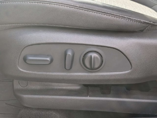 Used 2023 Buick Encore GX Select w/ Experience Buick Package FWD image 21