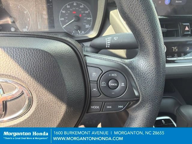 Used 2024 Toyota Corolla LE FWD image 16
