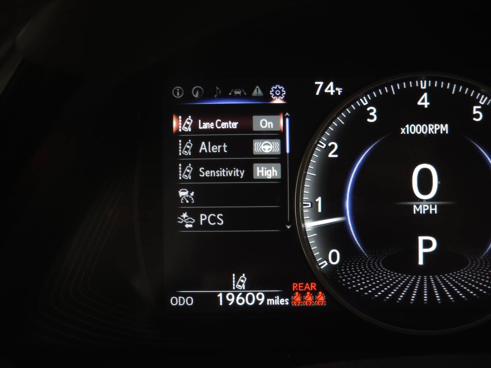 Certified 2024 Lexus ES 350 w/ Premium Package FWD image 22