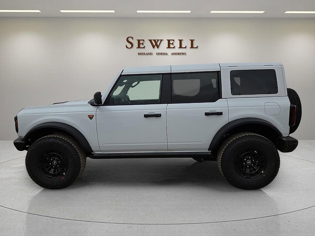 New 2026 Ford Bronco Badlands image 2