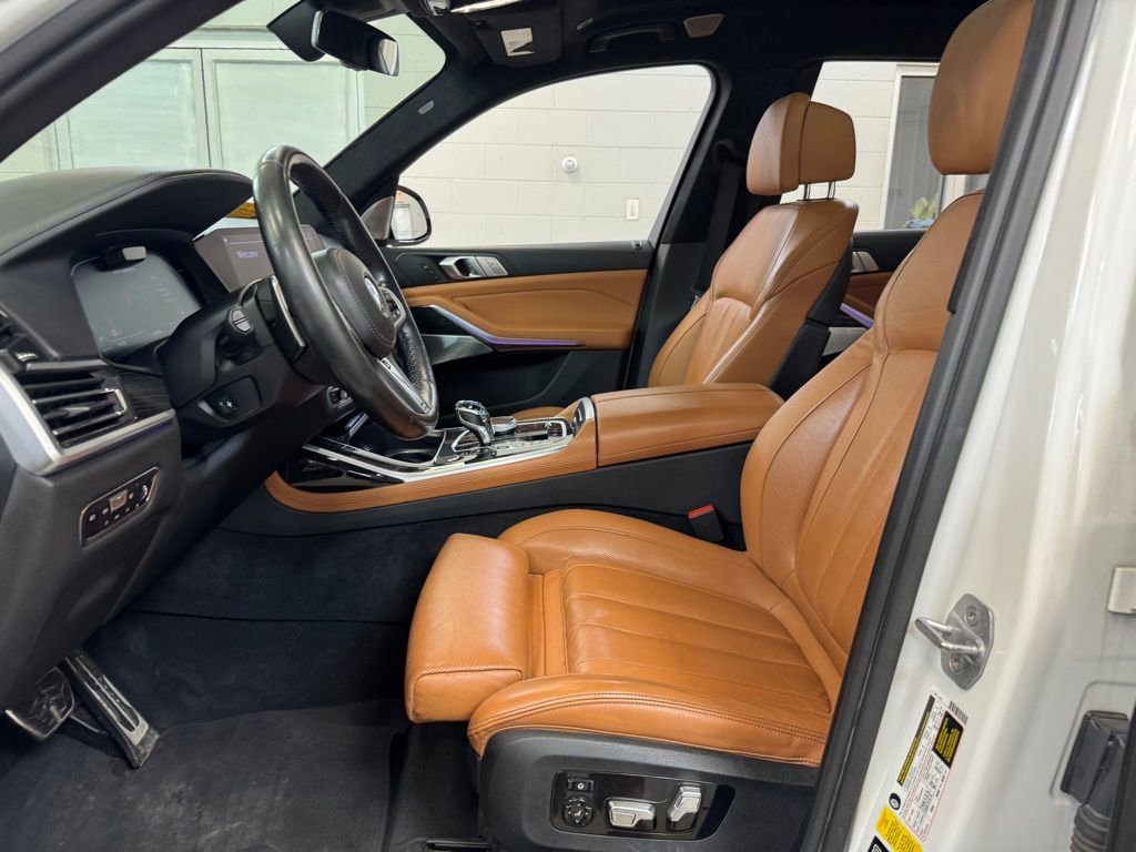 Used 2020 BMW X7 M50i AWD/4WD image 14