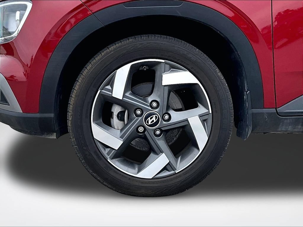 Used 2023 Hyundai Venue SEL FWD image 8