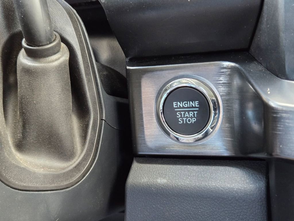 Used 2024 Ford F350 Lariat image 20