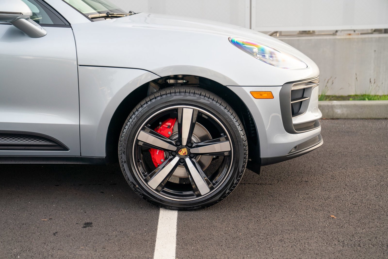 New 2026 Porsche Macan S image 9