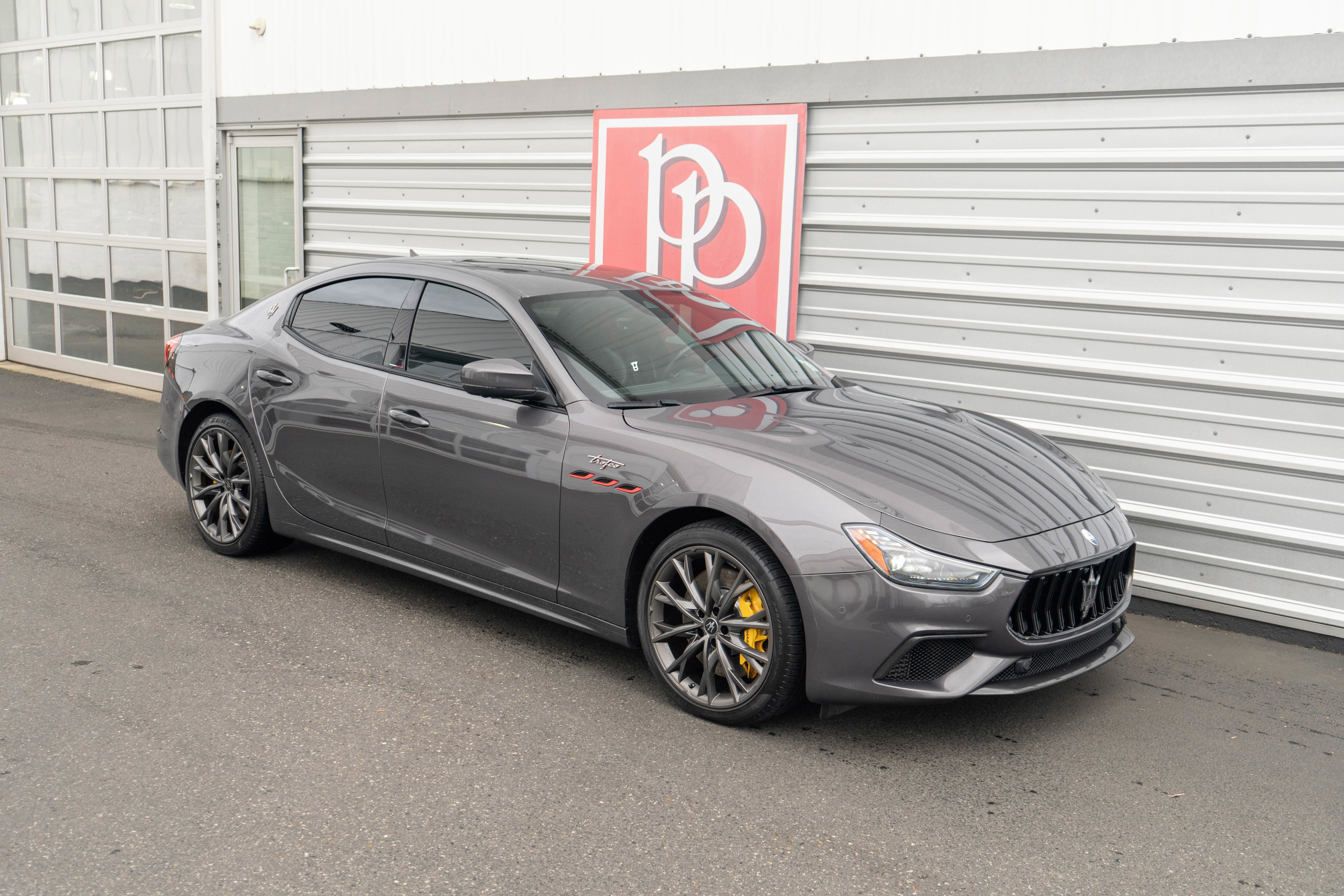 Used 2022 Maserati Ghibli Trofeo image 42
