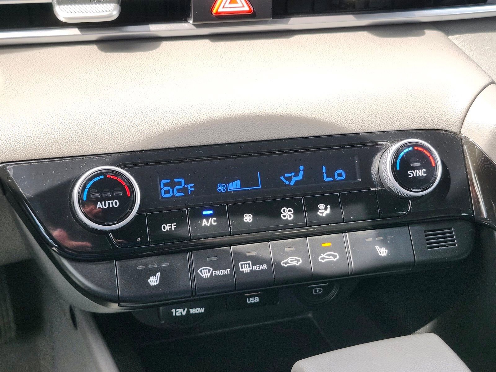 Used 2021 Hyundai Elantra Blue image 22