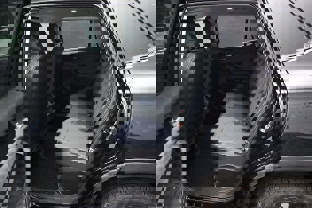 New 2026 Volkswagen Tiguan SE AWD/4WD image 11