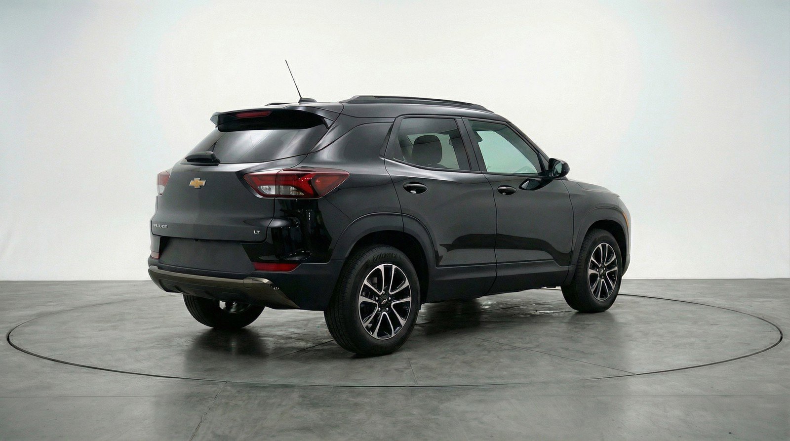 Used 2025 Chevrolet TrailBlazer LT FWD image 9