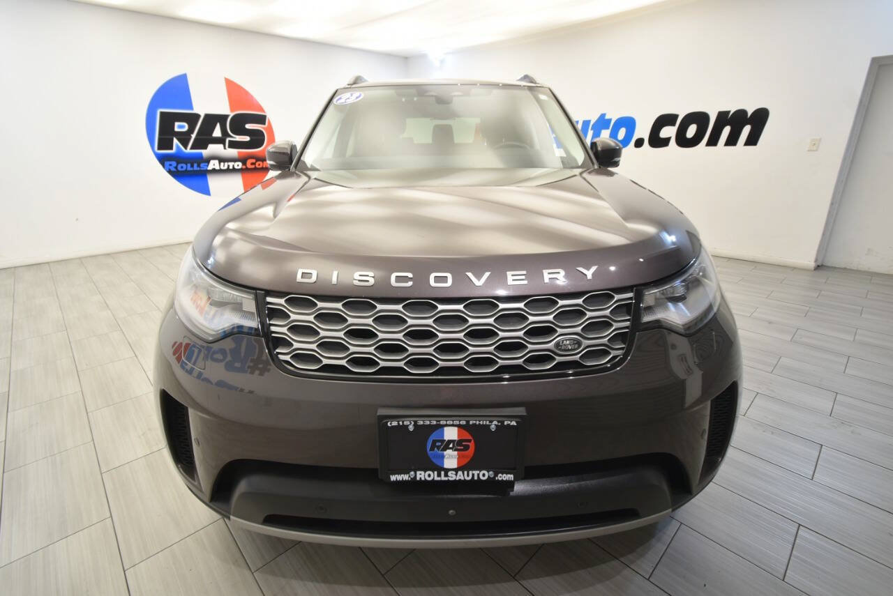 Used 2023 Land Rover Discovery S AWD/4WD image 8