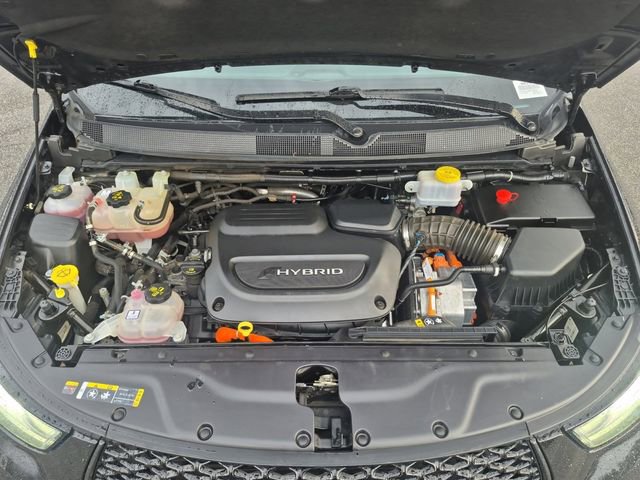 Used 2024 Chrysler Pacifica Premium image 20