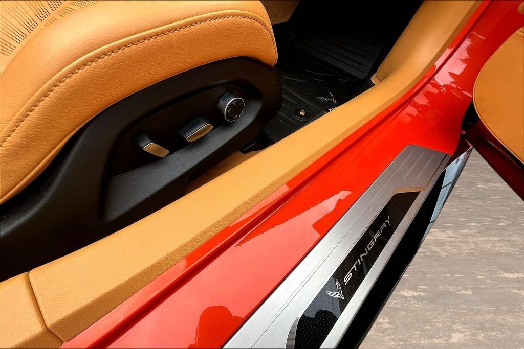 Used 2020 Chevrolet Corvette Stingray Premium Conv w/ 3LT Preferred Equipment Group RWD image 25