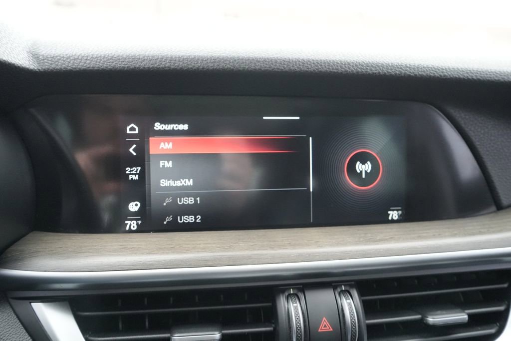 Used 2020 Alfa Romeo Stelvio Ti w/ Active Blind Spot Package image 36