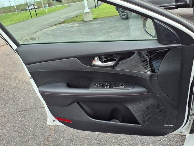 Used 2022 Kia Forte GT w/ GT2 Package image 22