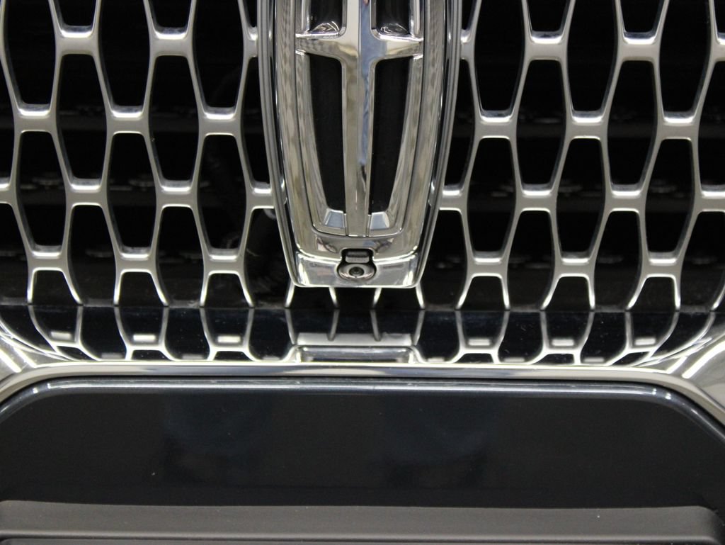 Used 2022 Lincoln Aviator Reserve w/ Equipment Group 201A AWD/4WD image 54