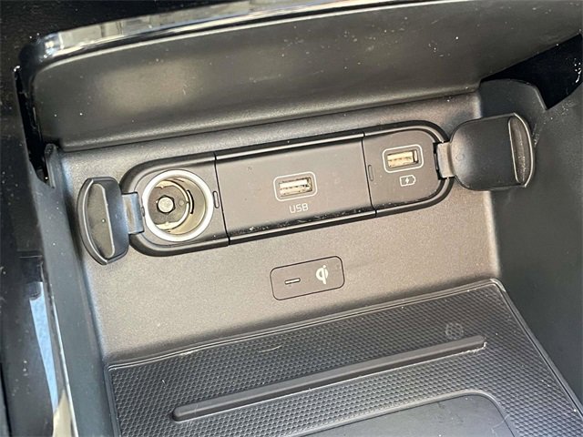 Certified 2022 Kia Telluride S image 39