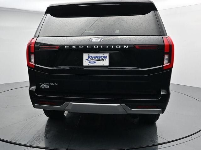 Used 2025 Ford Expedition Platinum AWD/4WD image 7