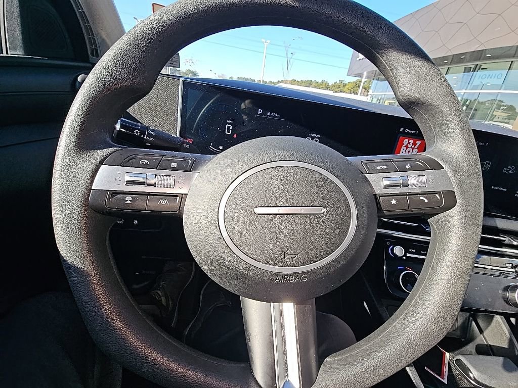 Certified 2025 Hyundai Tucson SEL image 11