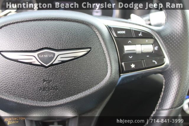 Used 2025 Genesis G70 2.5T image 19
