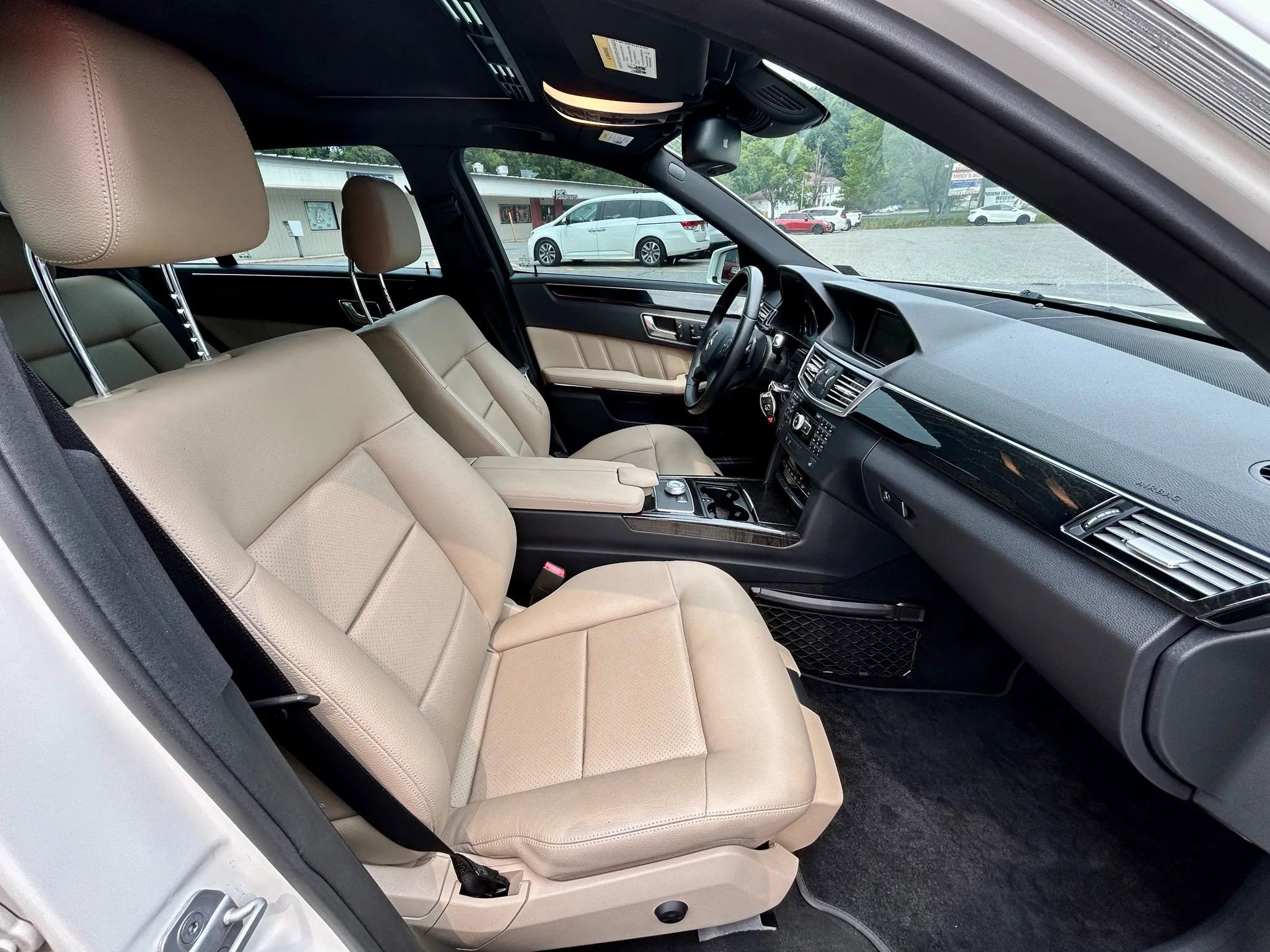 Used 2012 Mercedes-Benz E 350 BlueTEC Sedan image 18