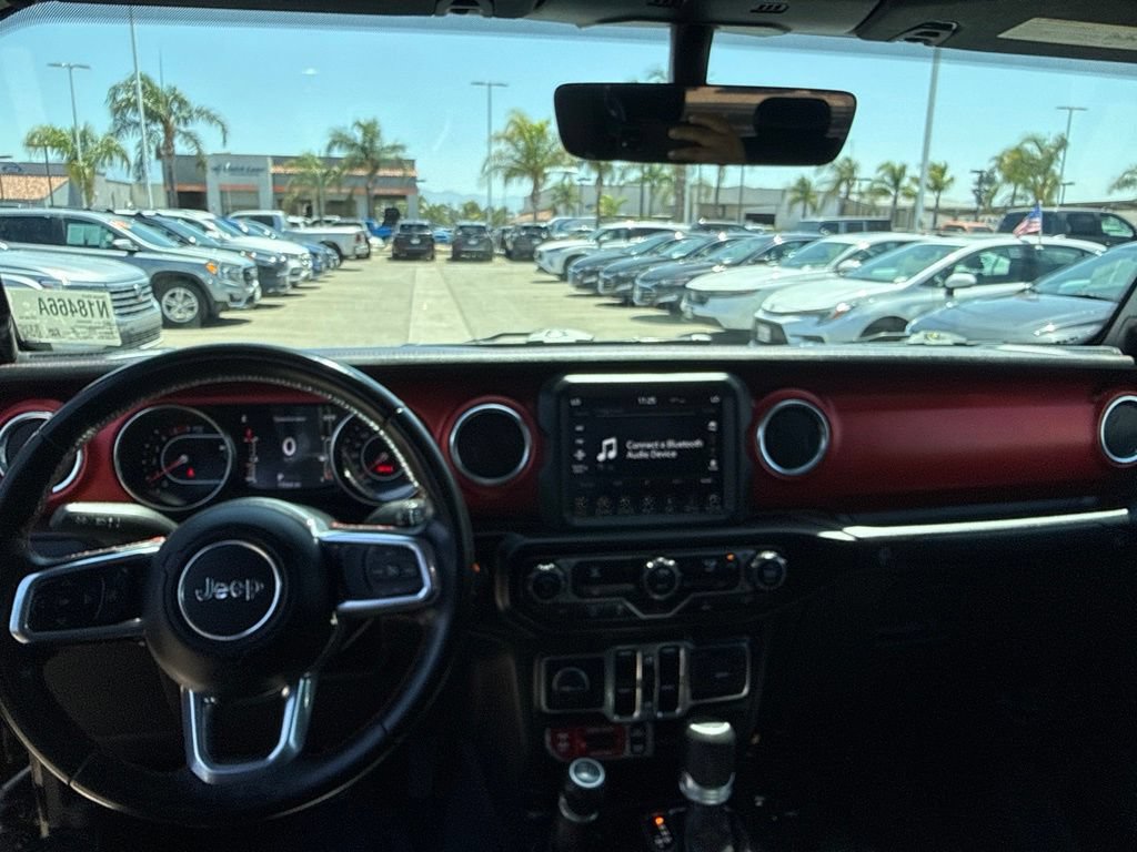 Used 2022 Jeep Gladiator Rubicon w/ LED Lighting Group AWD/4WD image 20