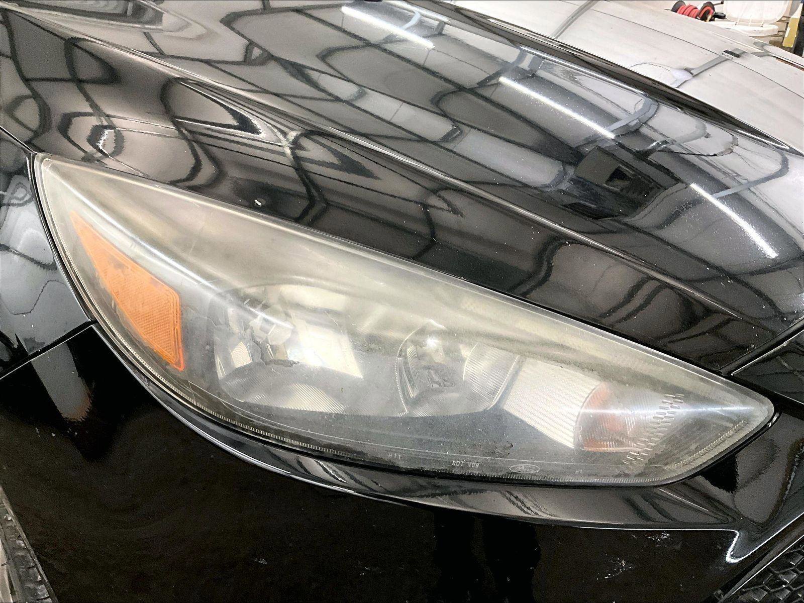 Used 2017 Ford Focus ST image 27