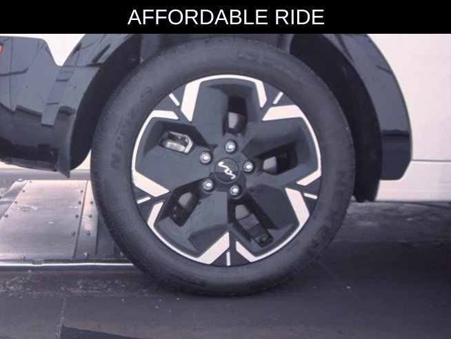 Used 2023 Kia Niro Wind FWD image 15