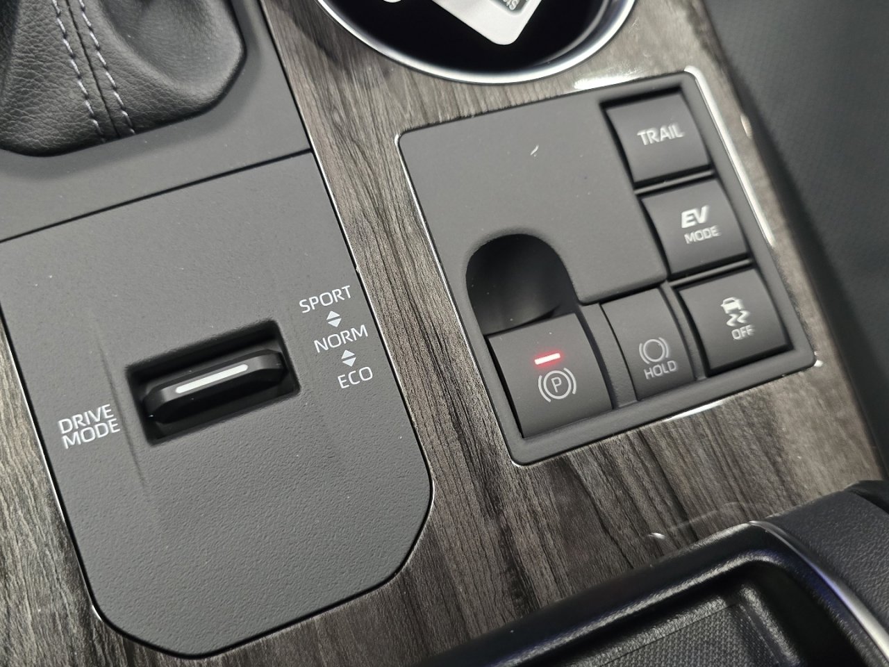 New 2026 Toyota Highlander Platinum image 30