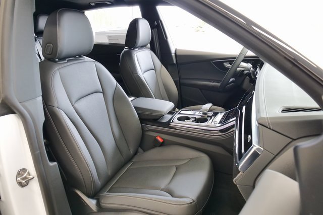 New 2026 Audi Q8 Premium Plus image 17