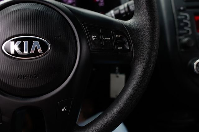 Used 2013 Kia Soul image 28