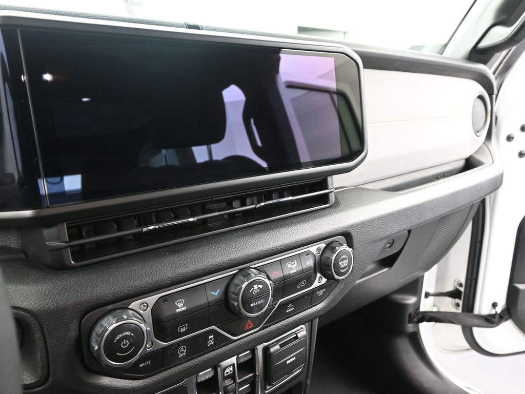 Used 2024 Jeep Wrangler Sport S image 24