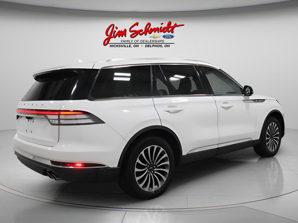 Used 2023 Lincoln Aviator Reserve image 6