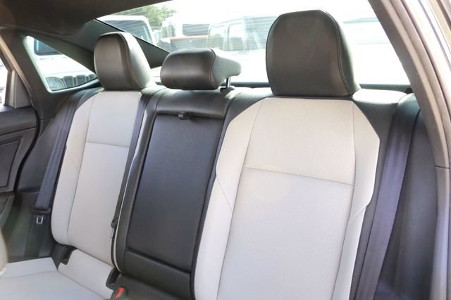 Used 2020 Volkswagen Jetta R-Line w/ R-Line Cold Weather Package FWD image 25