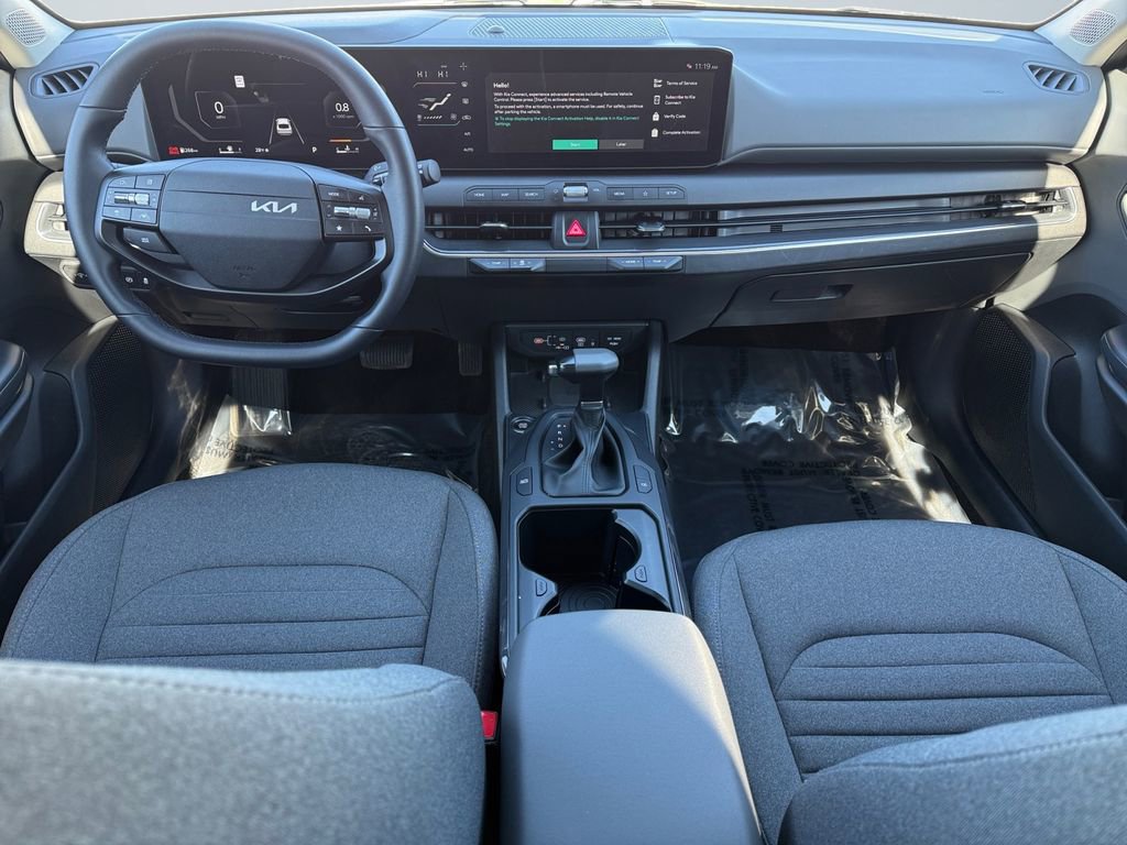 Used 2025 Kia K4 EX image 10
