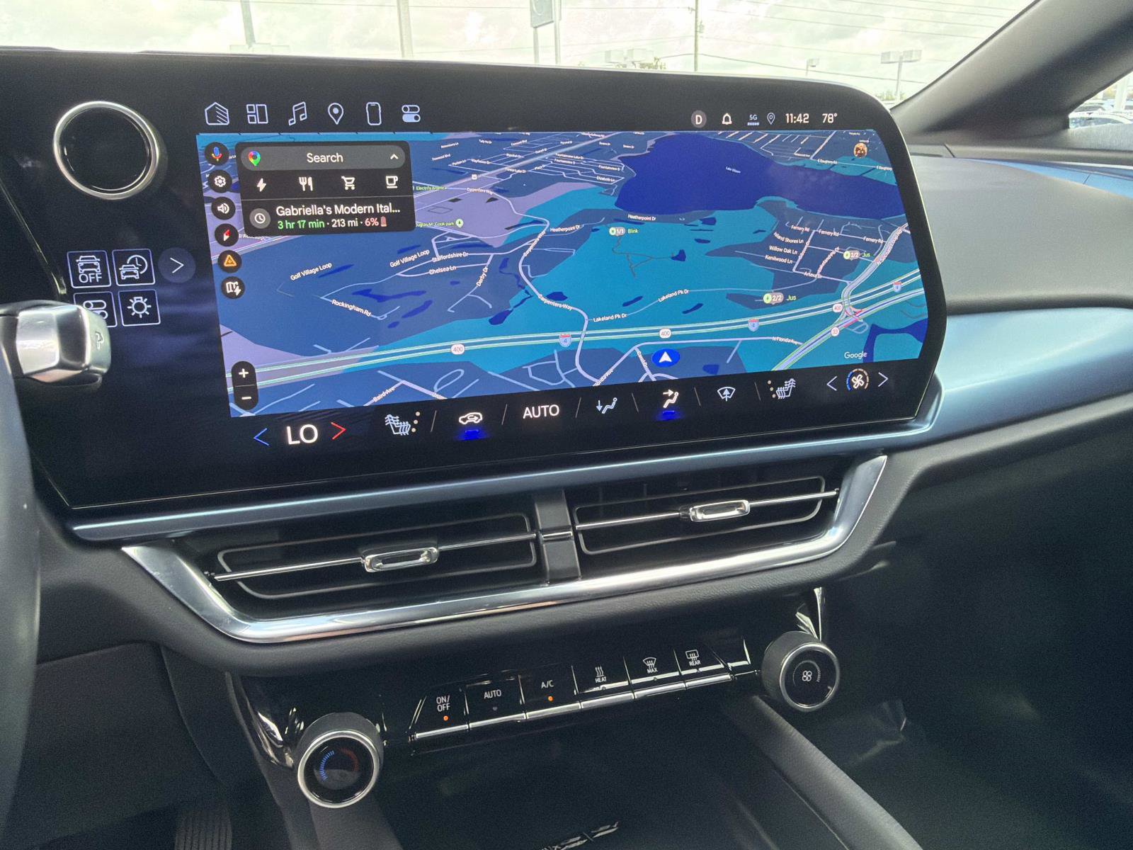 Used 2025 Chevrolet Equinox EV LT w/ Convenience Package FWD image 20