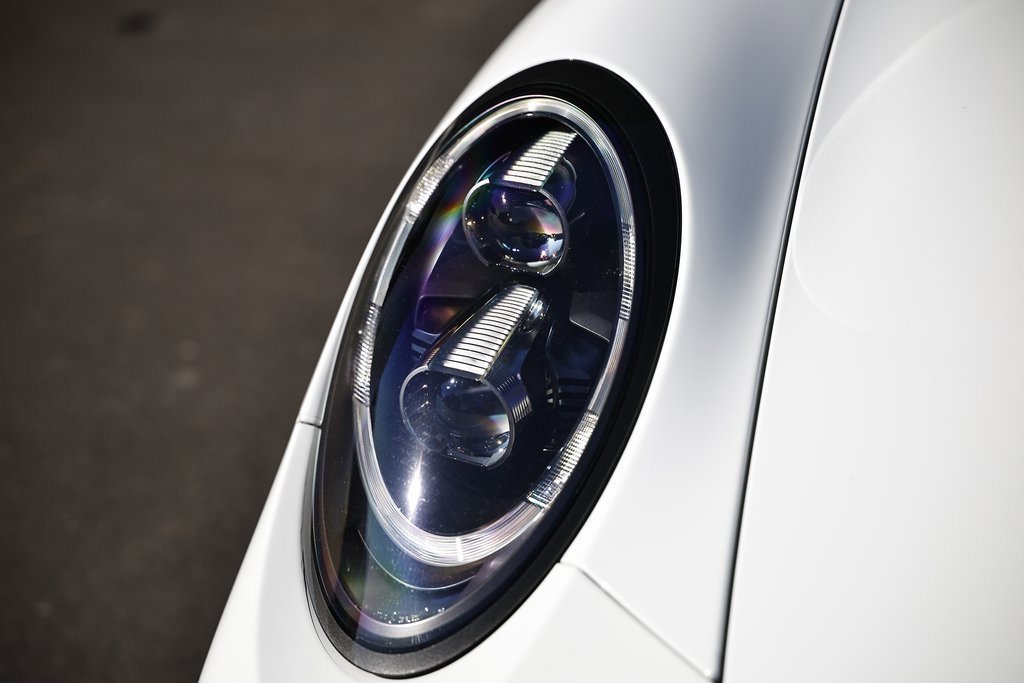 Certified 2019 Porsche 911 Carrera 4S image 14