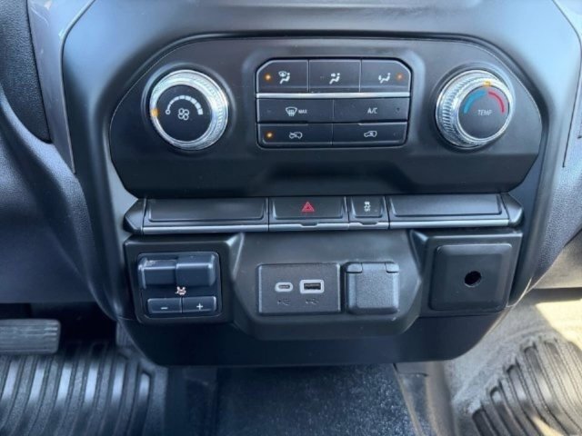 Used 2021 GMC Sierra 1500 4x4 Crew Cab w/ Trailering Package image 27