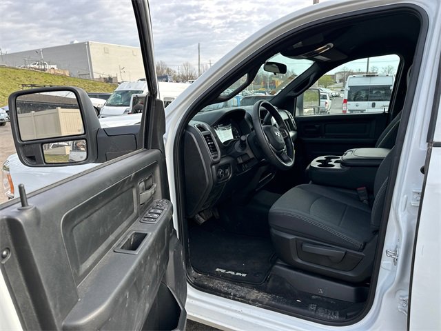 Used 2024 RAM 2500 Tradesman w/ Chrome Appearance Group image 63