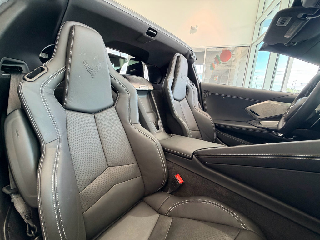 Used 2023 Chevrolet Corvette Stingray Preferred Cpe w/ Z51 Performance Package RWD image 24