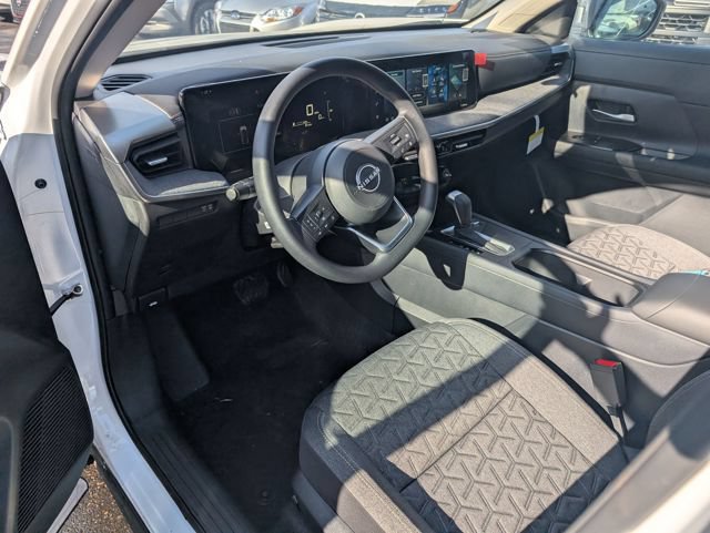 New 2026 Nissan Kicks SV w/ SV Premium Package AWD/4WD image 13