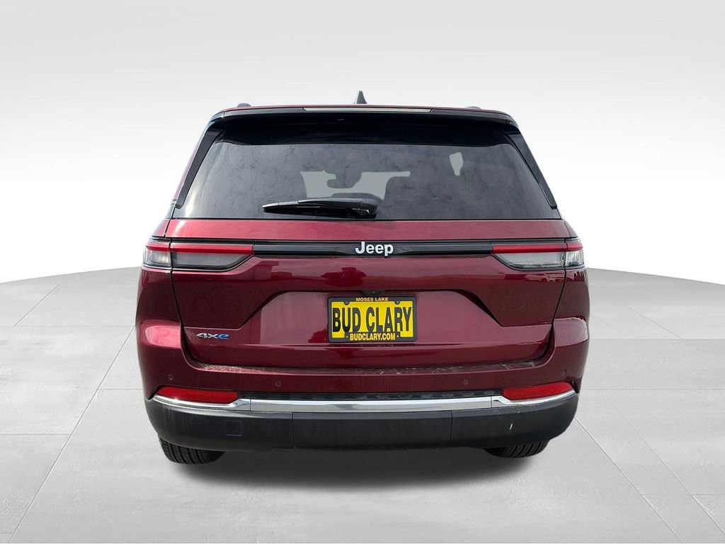 Used 2024 Jeep Grand Cherokee Limited 4xe image 9