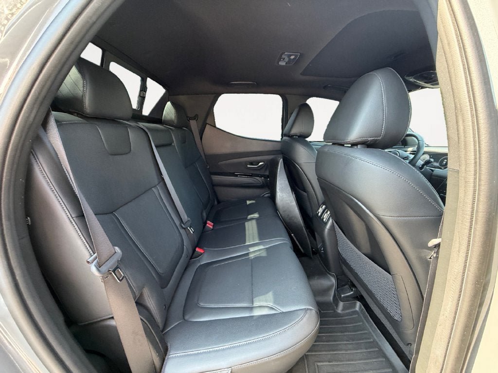 Used 2022 Hyundai Santa Cruz Limited AWD/4WD image 24