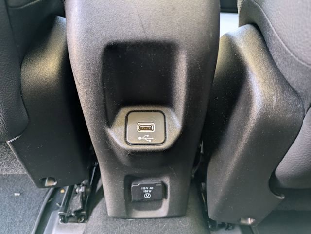 Used 2021 Jeep Renegade Limited w/ Sun & Sound Group image 20