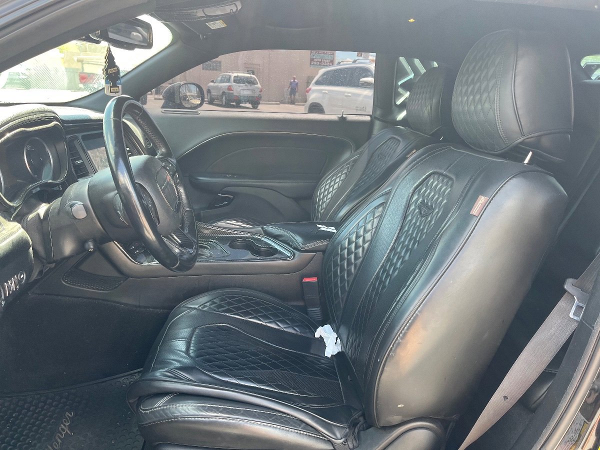Used 2016 Dodge Challenger SXT Plus RWD image 11