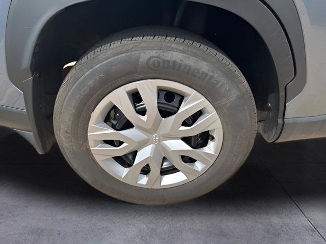 Used 2024 Toyota Corolla Cross L image 14