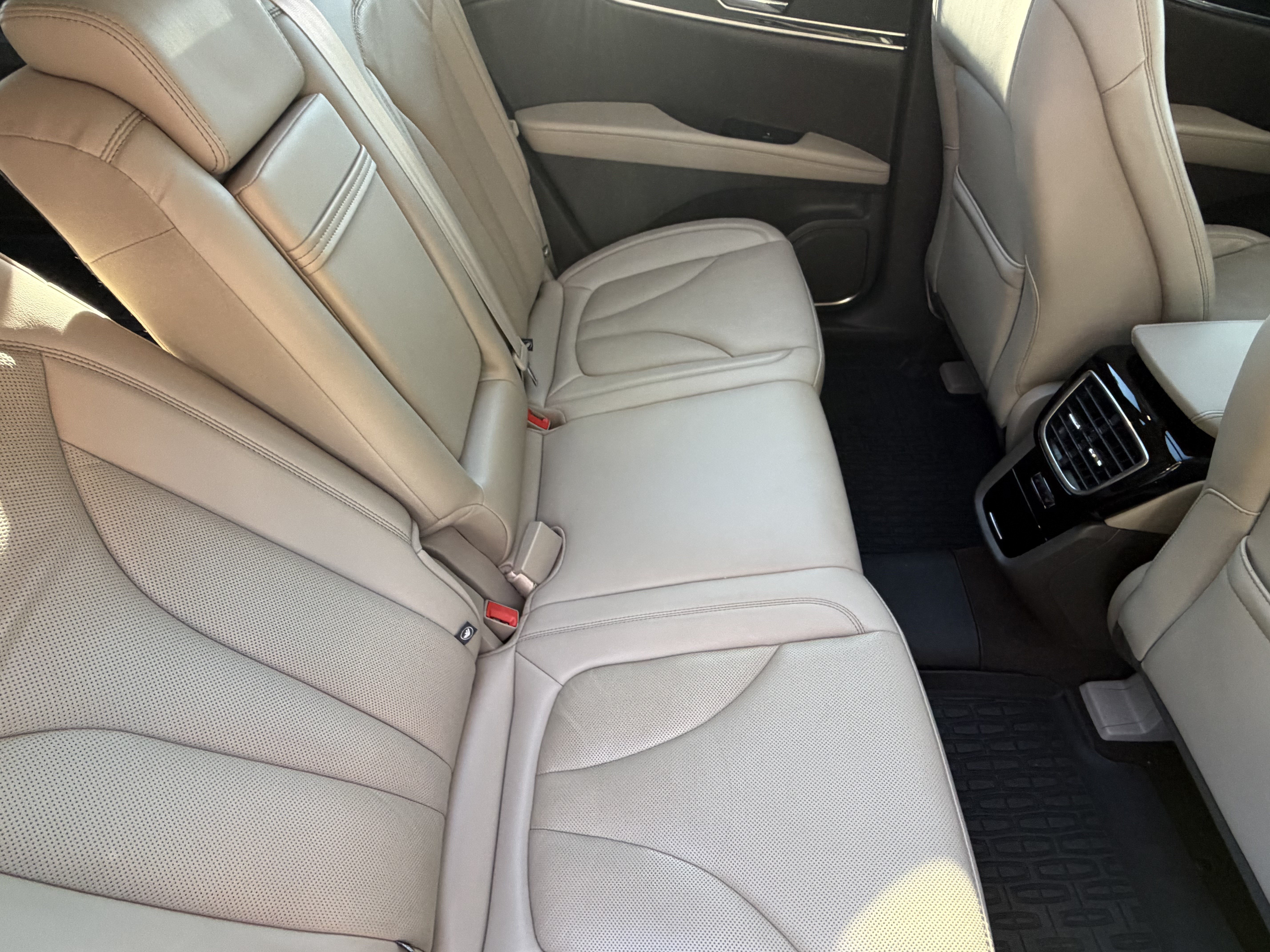 Used 2023 Lincoln Nautilus Reserve FWD image 40