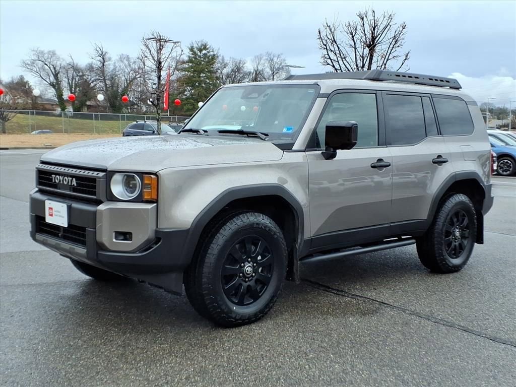 Certified 2024 Toyota Land Cruiser image 8