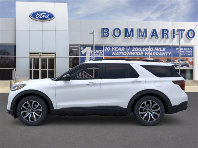 New 2025 Ford Explorer ST-Line image 3