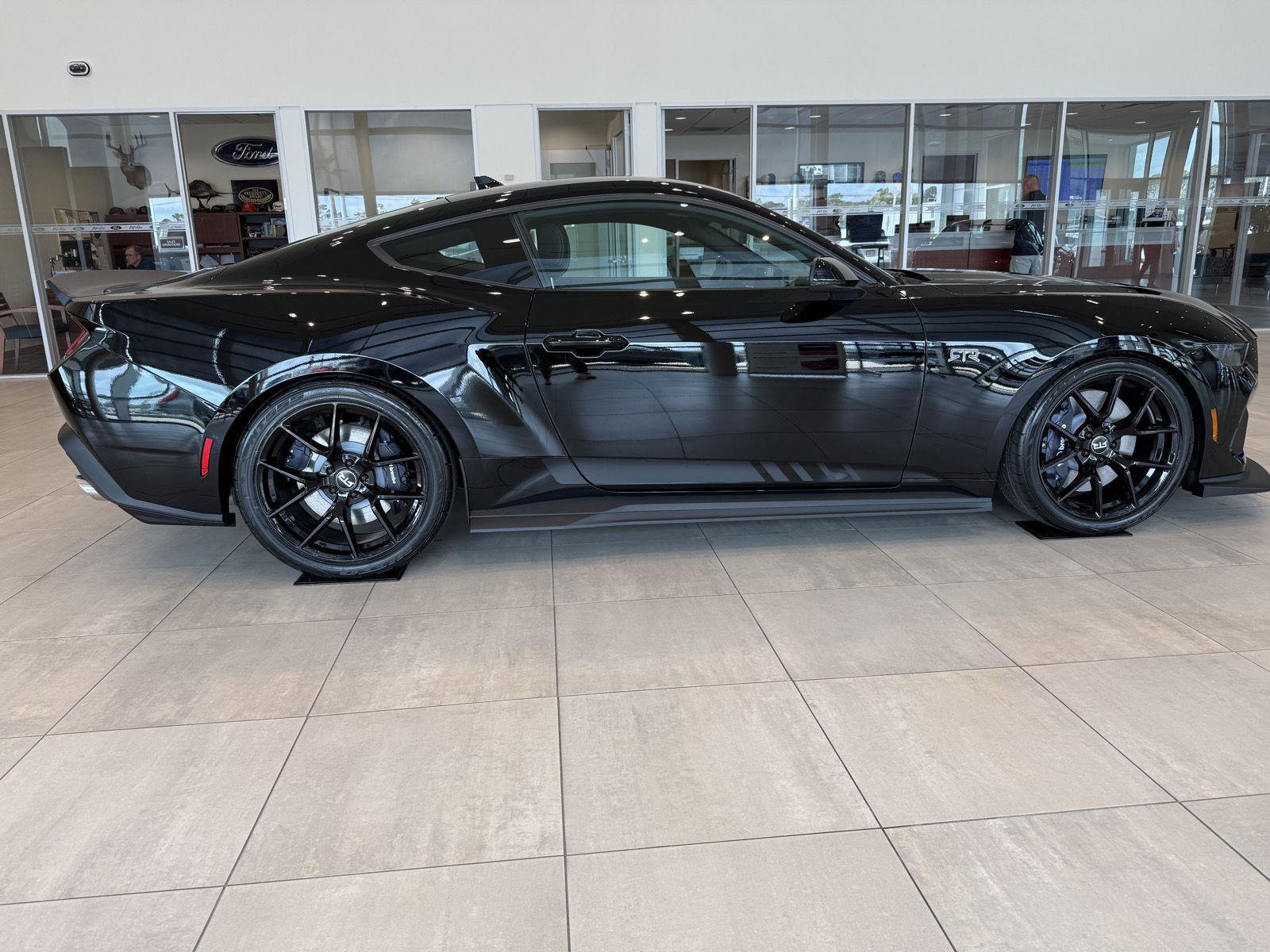 New 2026 Ford Mustang GT Premium w/ GT Performance Package image 7