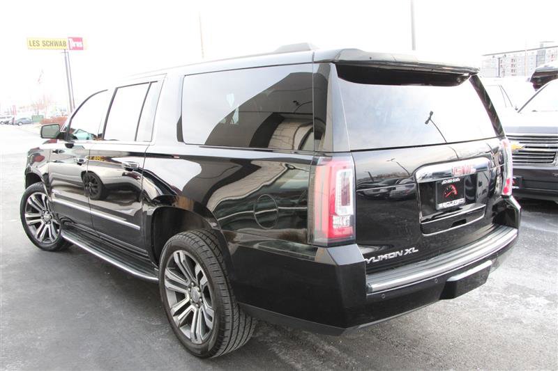 Used 2018 GMC Yukon XL Denali w/ Open Road Package image 7