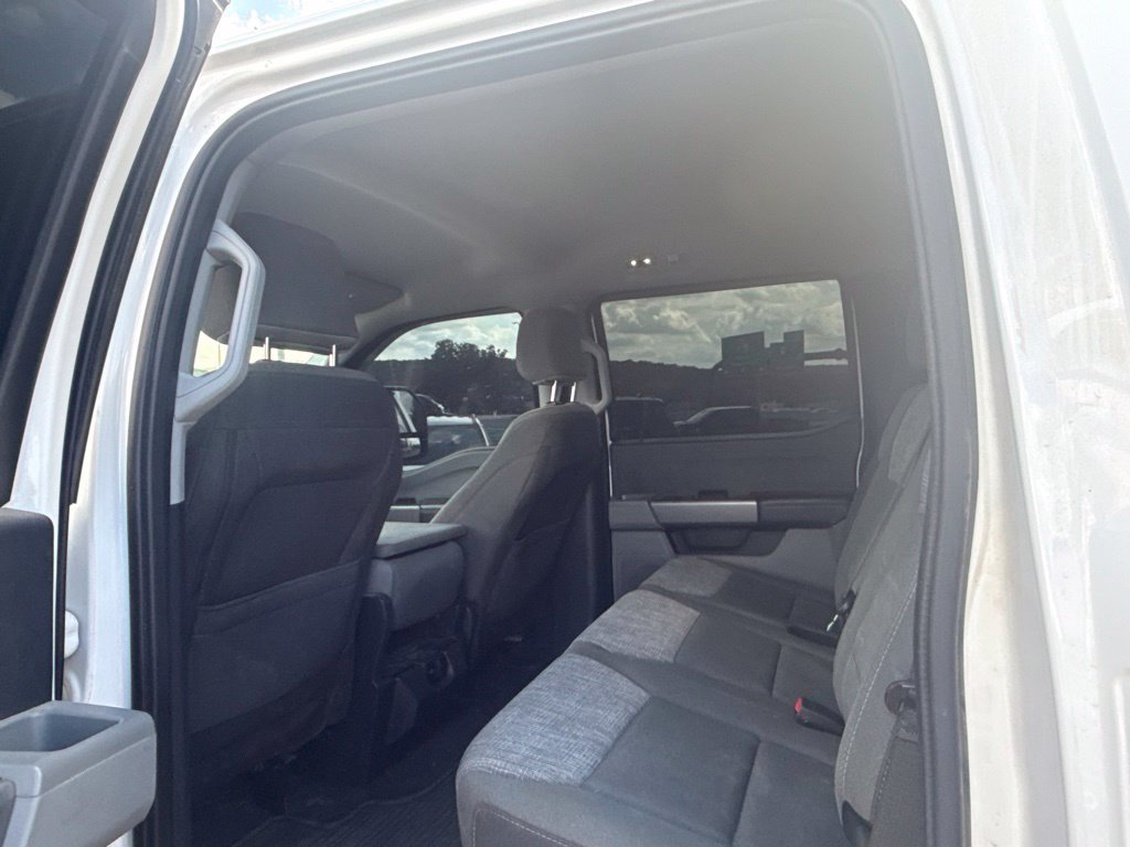 Used 2023 Ford F250 XLT AWD/4WD image 9